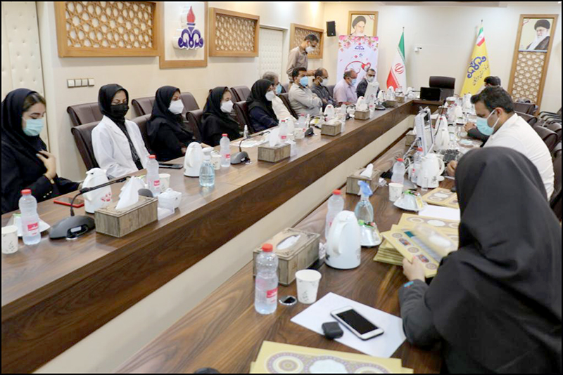 از جامعه پزشکی بهداشت و درمان صنعت نفت منطقه هرمزگان تقدیر شد 4