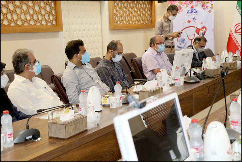 از جامعه پزشکی بهداشت و درمان صنعت نفت منطقه هرمزگان تقدیر شد 5