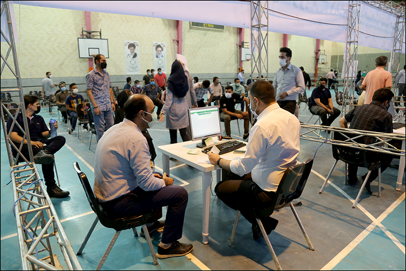 آغاز بکار واکسیناسیون شاغلان صنعت نفت استان فارس  1