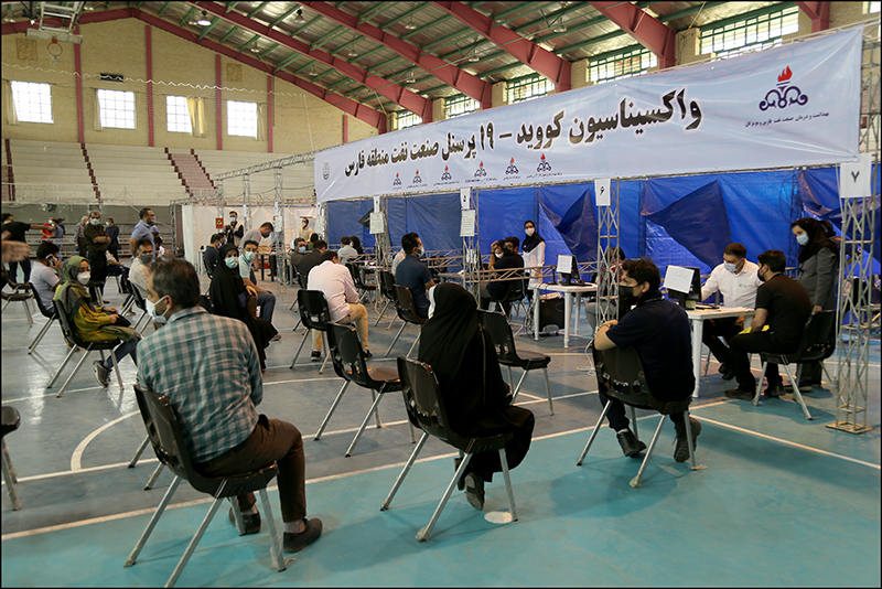 آغاز بکار واکسیناسیون شاغلان صنعت نفت استان فارس  5