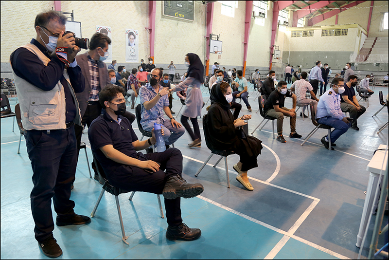 آغاز بکار واکسیناسیون شاغلان صنعت نفت استان فارس  12