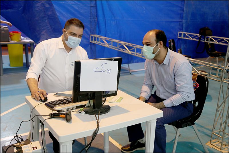 آغاز بکار واکسیناسیون شاغلان صنعت نفت استان فارس  23