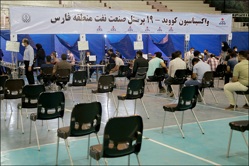 آغاز بکار واکسیناسیون شاغلان صنعت نفت استان فارس  36