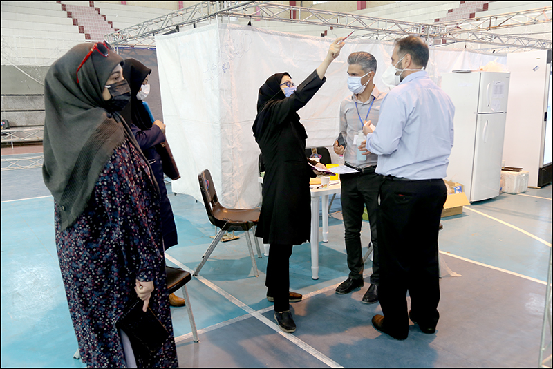 دور دوم واکسیناسیون شاغلان صنعت نفت استان فارس صورت پذیرفت 13