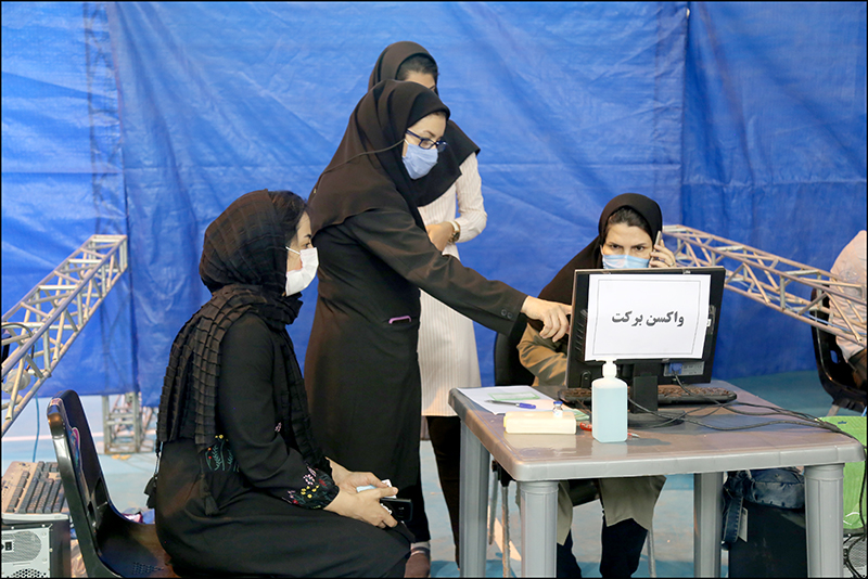 دور دوم واکسیناسیون شاغلان صنعت نفت استان فارس صورت پذیرفت 19