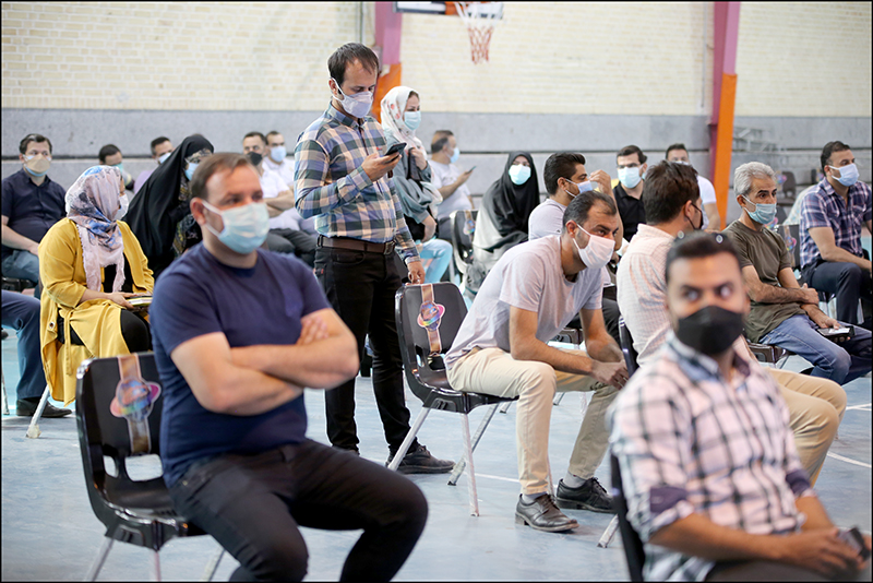 دور دوم واکسیناسیون شاغلان صنعت نفت استان فارس صورت پذیرفت 32