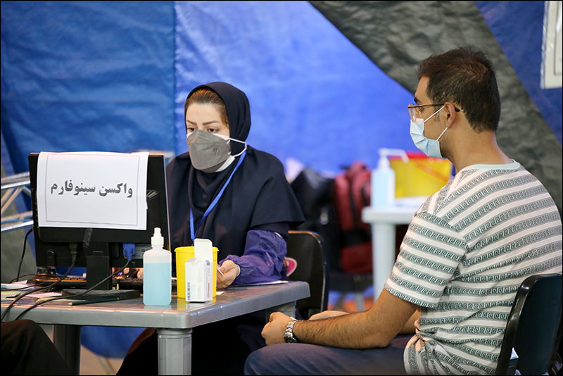 دور دوم واکسیناسیون شاغلان صنعت نفت استان فارس صورت پذیرفت 33