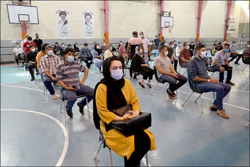 دور دوم واکسیناسیون شاغلان صنعت نفت استان فارس صورت پذیرفت 37