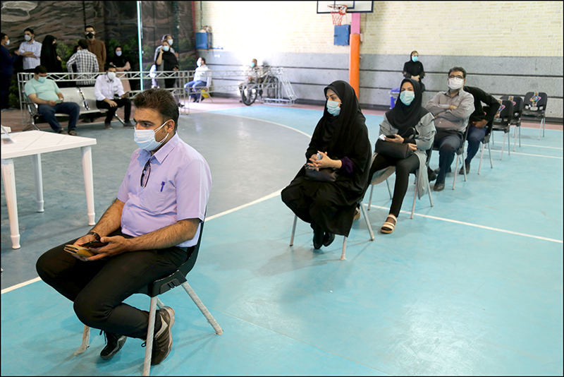 دور دوم واکسیناسیون شاغلان صنعت نفت استان فارس صورت پذیرفت 66