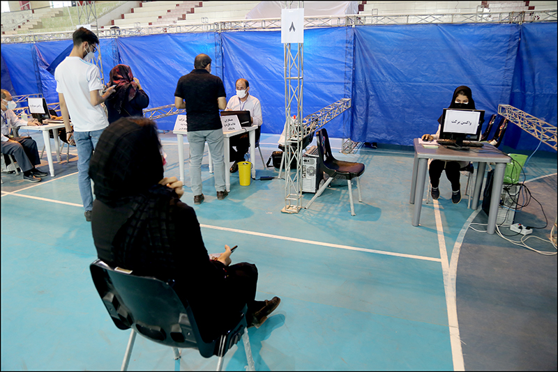 دور دوم واکسیناسیون شاغلان صنعت نفت استان فارس صورت پذیرفت 69