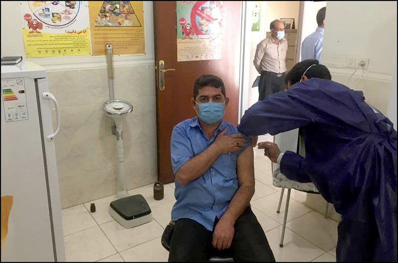 کارکنان منطقه عملیاتی آغار و دالان واکسینه شدند 4