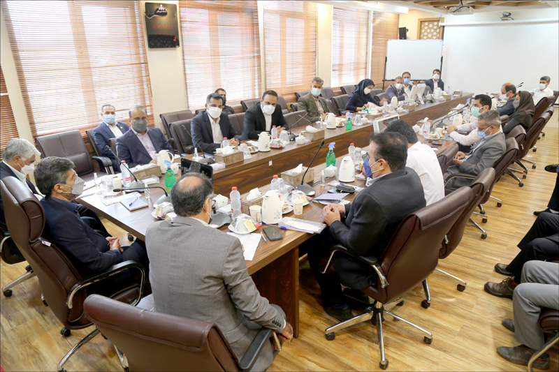نشست مشترک رییس بهداشت و درمان صنعت نفت فارس و هرمزگان و روسای شرکت های مناطق نفتی جنوب کشور 5