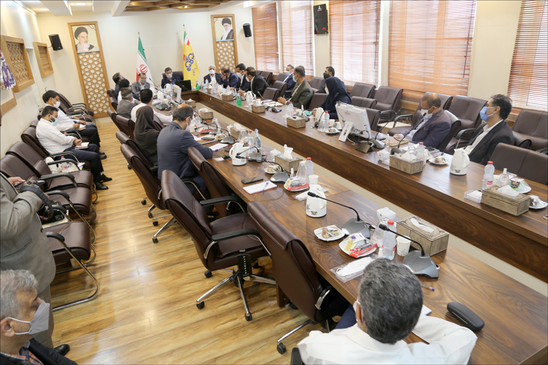 نشست مشترک رییس بهداشت و درمان صنعت نفت فارس و هرمزگان و روسای شرکت های مناطق نفتی جنوب کشور 11