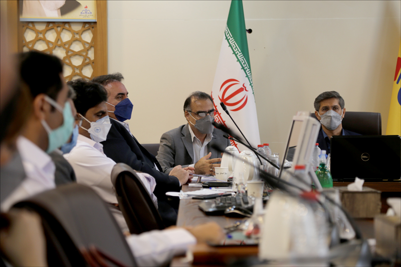 نشست مشترک رییس بهداشت و درمان صنعت نفت فارس و هرمزگان و روسای شرکت های مناطق نفتی جنوب کشور 12