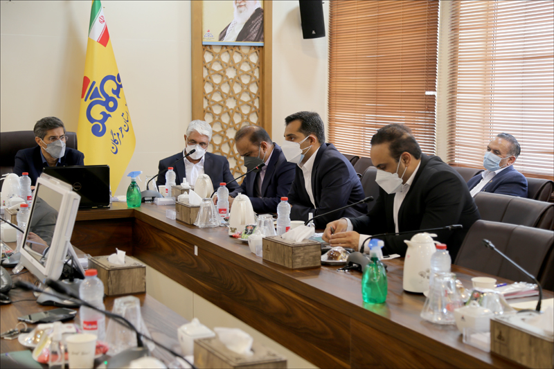 نشست مشترک رییس بهداشت و درمان صنعت نفت فارس و هرمزگان و روسای شرکت های مناطق نفتی جنوب کشور 16