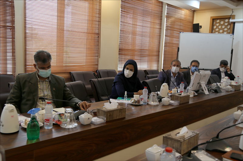 نشست مشترک رییس بهداشت و درمان صنعت نفت فارس و هرمزگان و روسای شرکت های مناطق نفتی جنوب کشور 18