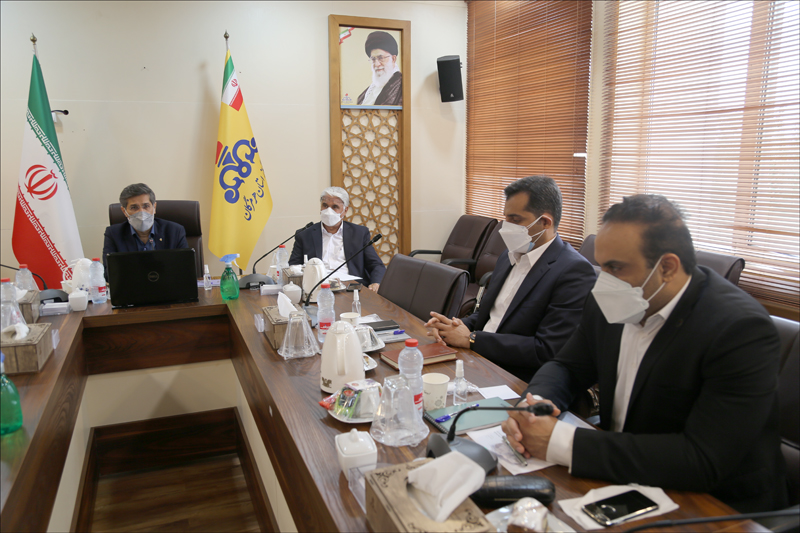 نشست مشترک رییس بهداشت و درمان صنعت نفت فارس و هرمزگان و روسای شرکت های مناطق نفتی جنوب کشور 29