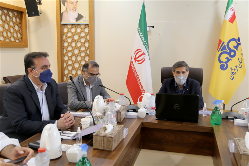 نشست مشترک رییس بهداشت و درمان صنعت نفت فارس و هرمزگان و روسای شرکت های مناطق نفتی جنوب کشور 30