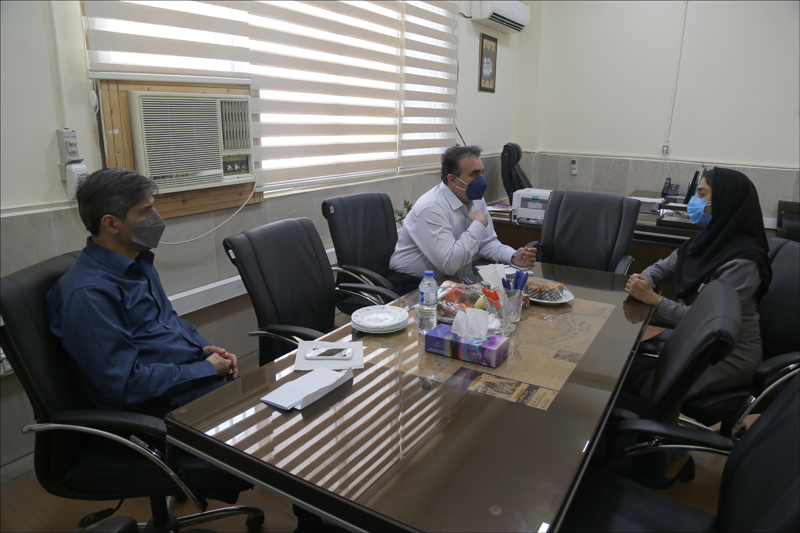 بازدید رییس بهداشت و درمان صنعت نفت فارس و هرمزگان از منطقه هرمزگان 14