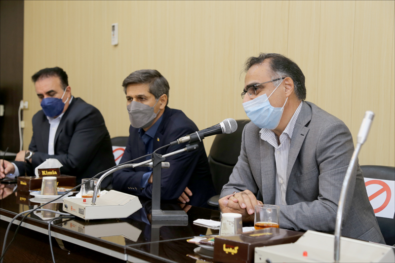 آیین تکریم بازنشستگان بهداشت و درمان صنعت نفت منطقه هرمزگان 8