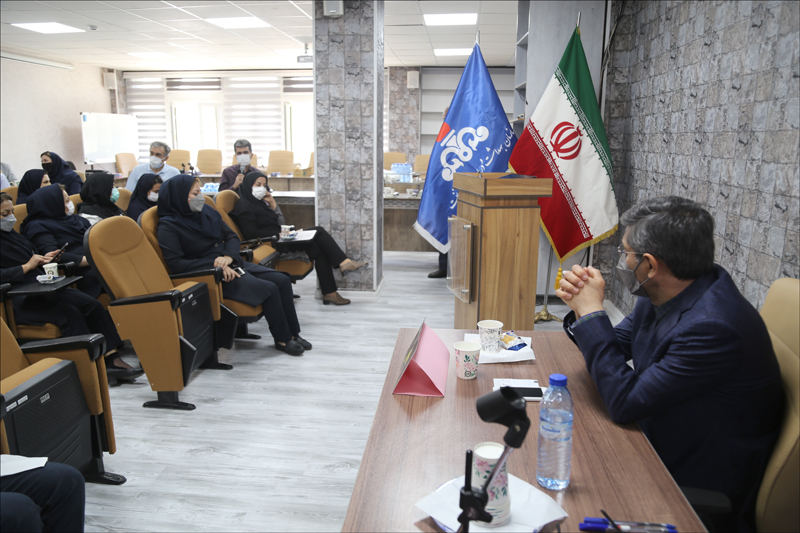 برگزاری نشست داخلی رییس بهداشت و درمان صنعت نفت فارس و هرمزگان با مدیران ارشد و مسئولان واحدهای این مرکز  8