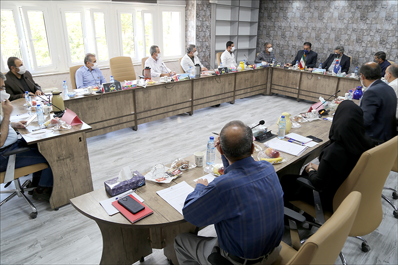 برگزاری نشست مدیر عامل با مسئولان ارشد و مدیران بهداشت و درمان صنعت نفت فارس  هرمزگان 6