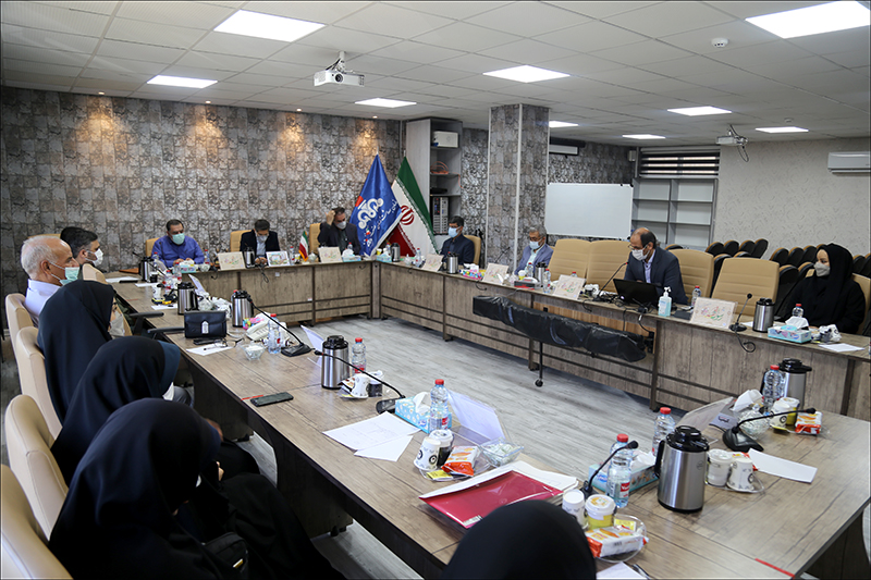 بهداشت و درمان صنعت نفت فارس و هرمزگان میزبان نشست شورای پایگاه حوزه بقیه الله شد 3