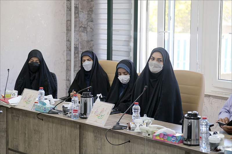 بهداشت و درمان صنعت نفت فارس و هرمزگان میزبان نشست شورای پایگاه حوزه بقیه الله شد 33