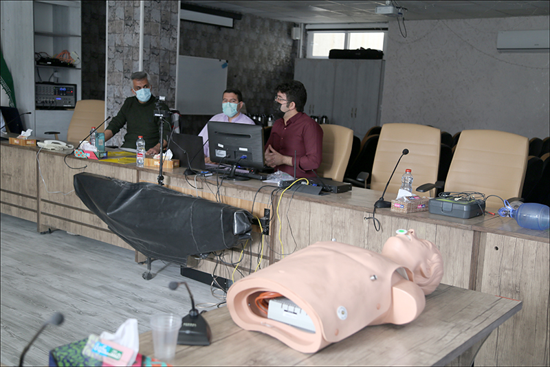 برگزاری آموزش ادواری رانندگان آمبولانس مناطق در بهداشت و درمان صنعت نفت فارس و هرمزگان 21