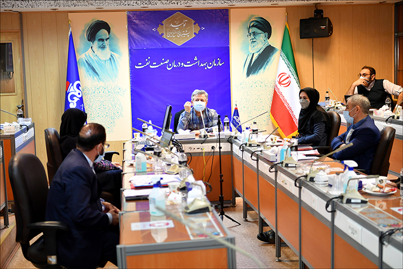 حضور رییس بهداشت و درمان صنعت نفت فارس و هرمزگان در اجلاس مدیران و روسای سازمان 1 4