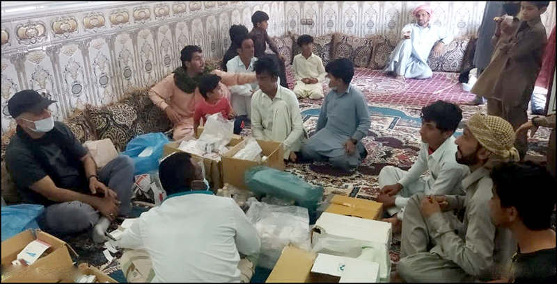 برگزاری اردوى جهادى درمانى در مناطق محروم شهر لیردف  3