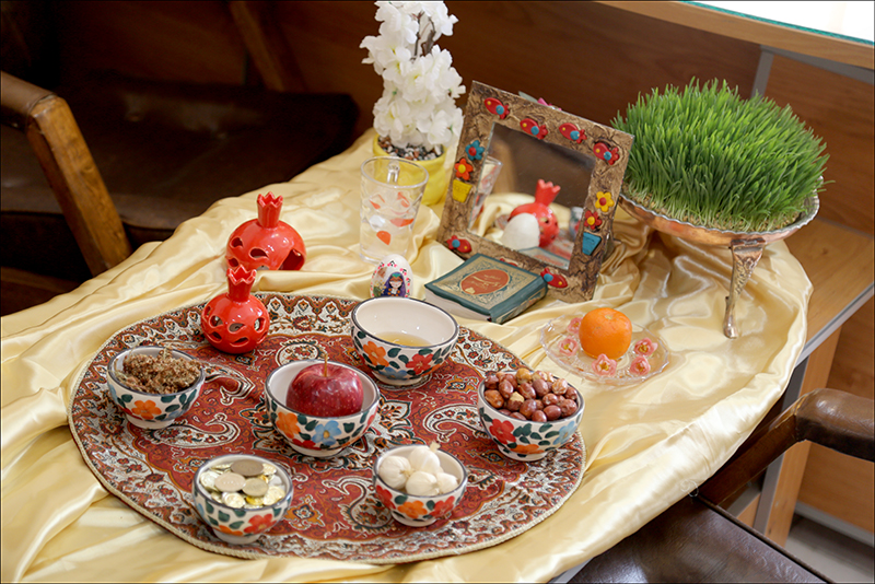 طنین هفت سین های نوروزی در مراکز درمانی بهداشت و درمان صنعت نفت فارس و هرمزگان 2