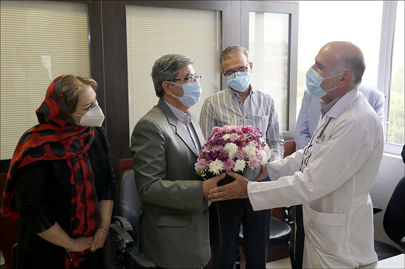 برگزاری آیین بازنشستگی رییس واحد دندانپزشکی فارس همزمان با گرامی داشت روز دندانپزشک 10