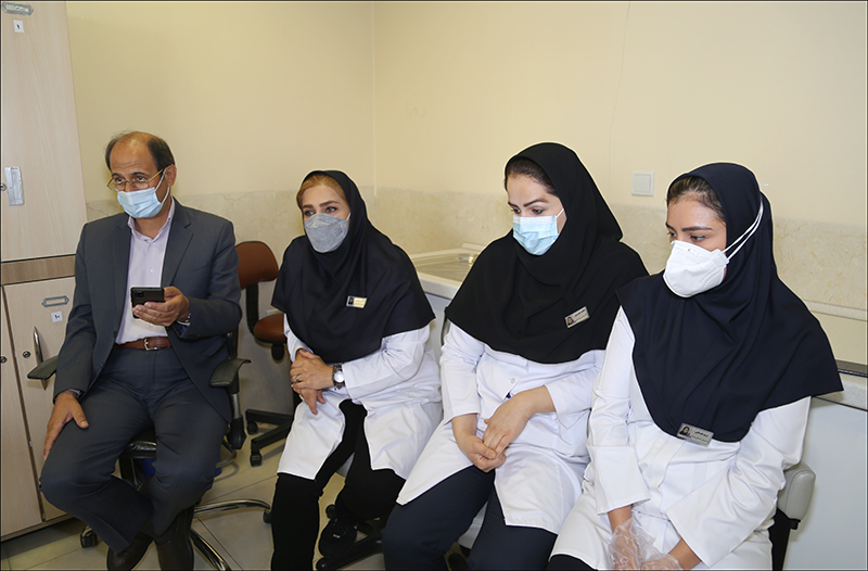 برگزاری آیین بازنشستگی رییس واحد دندانپزشکی فارس همزمان با گرامی داشت روز دندانپزشک 12