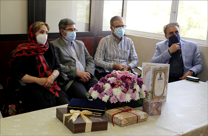 برگزاری آیین بازنشستگی رییس واحد دندانپزشکی فارس همزمان با گرامی داشت روز دندانپزشک 19