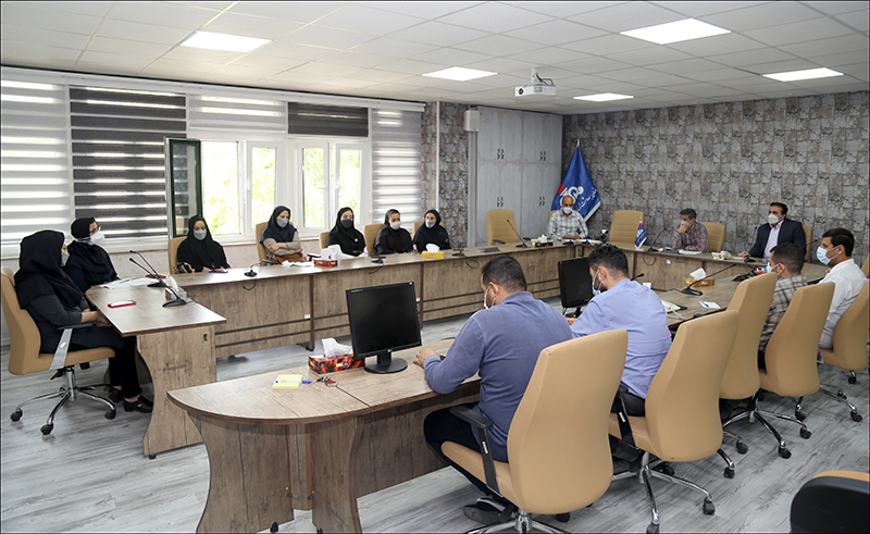 برگزاری نخستین نشست شورای پایگاه مقاومت بسیج و حلقه صالحین سال 1401 در بهداشت و درمان صنعت نفت فارس و هرمزگان