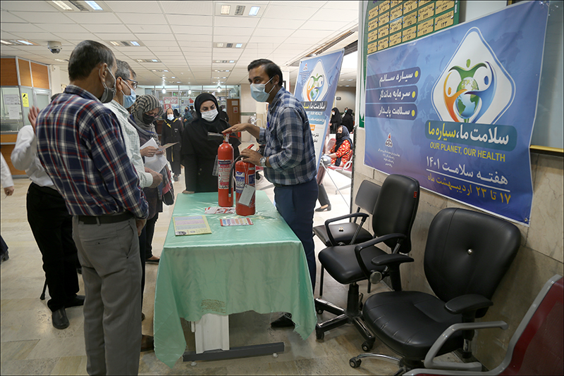 برگزاری برنامه های هفته سلامت در بهداشت و درمان صنعت نفت فارس و هرمزگان2 2