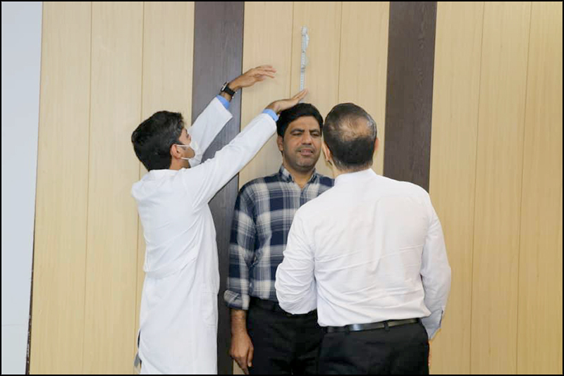 برگزاری برنامه های هفته سلامت در بهداشت و درمان صنعت نفت فارس و هرمزگان5 2