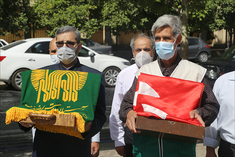 برگزاری مراسم پرچم گردانی در بهداشت و درمان صنعت نفت فارس و هرمزگان 1