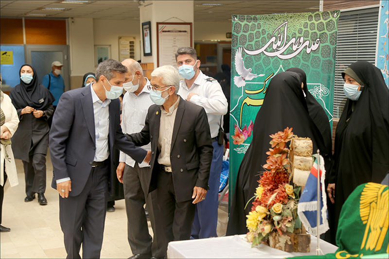 برگزاری مراسم پرچم گردانی در بهداشت و درمان صنعت نفت فارس و هرمزگان 2