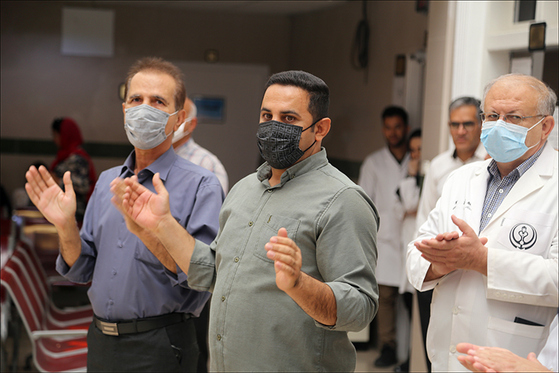 برگزاری مراسم پرچم گردانی در بهداشت و درمان صنعت نفت فارس و هرمزگان 10