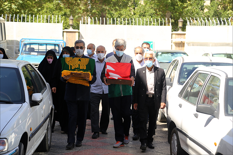 برگزاری مراسم پرچم گردانی در بهداشت و درمان صنعت نفت فارس و هرمزگان 12