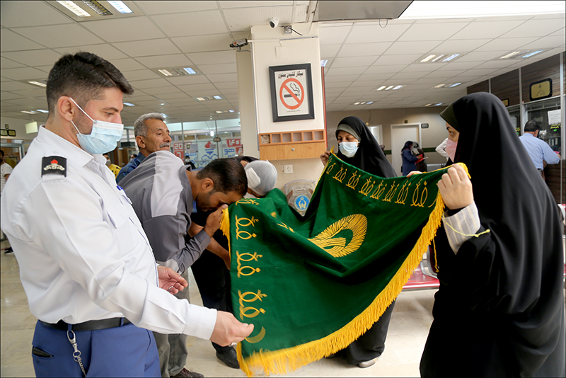 برگزاری مراسم پرچم گردانی در بهداشت و درمان صنعت نفت فارس و هرمزگان 17