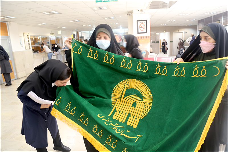 برگزاری مراسم پرچم گردانی در بهداشت و درمان صنعت نفت فارس و هرمزگان 18