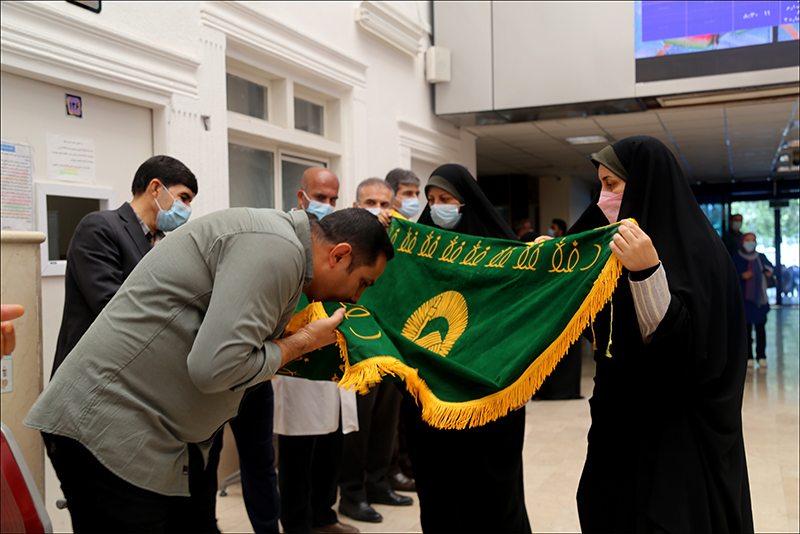 برگزاری مراسم پرچم گردانی در بهداشت و درمان صنعت نفت فارس و هرمزگان 21