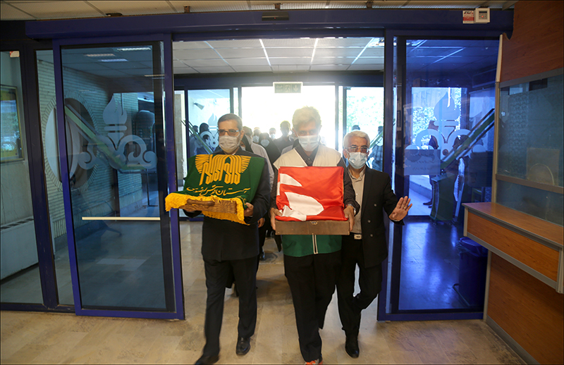 برگزاری مراسم پرچم گردانی در بهداشت و درمان صنعت نفت فارس و هرمزگان 23