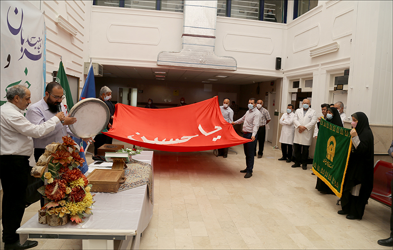 برگزاری مراسم پرچم گردانی در بهداشت و درمان صنعت نفت فارس و هرمزگان 24