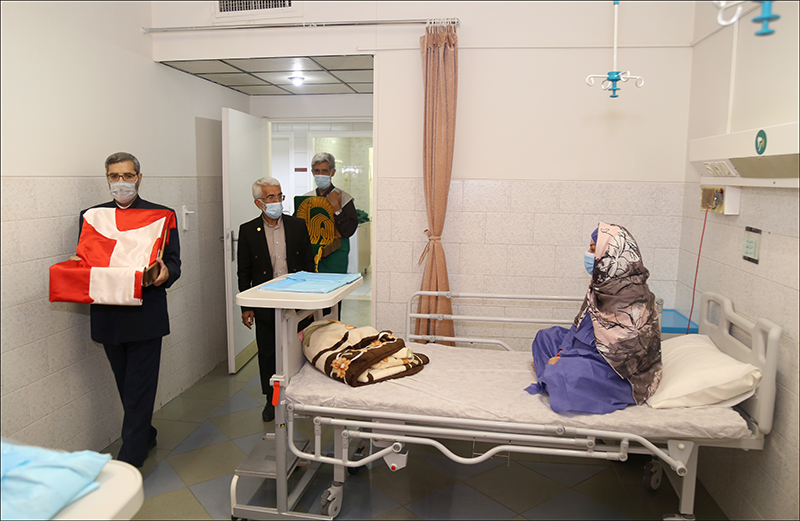 برگزاری مراسم پرچم گردانی در بهداشت و درمان صنعت نفت فارس و هرمزگان 29