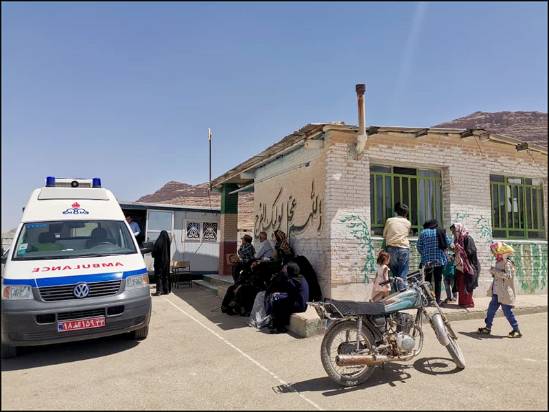 برپایی میز خدمت جهادی سلامت توسط بهداشت و درمان صنعت نفت فارس و هرمزگان در دهه ولایت 8