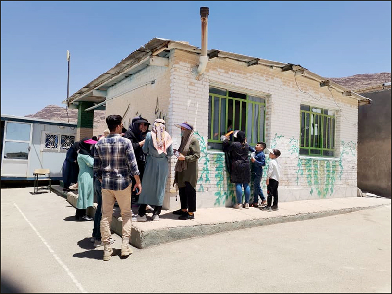 برپایی میز خدمت جهادی سلامت توسط بهداشت و درمان صنعت نفت فارس و هرمزگان در دهه ولایت 12